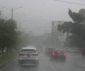 Cenaos alertó que las tormentas previstas para el fin de semana podrían generar granizo en localidades cercanas a Tegucigalpa, además de fuertes vientos.