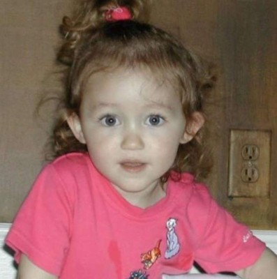 La hermana menor de Miley Cyrus está lista para brillar como celebridad