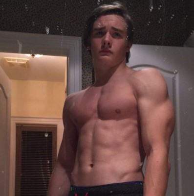 FOTOS: Así luce el niño de 'Gigantes de acero' a 8 años de la película