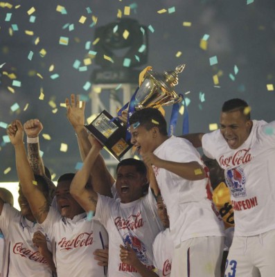 Olimpia: Dos títulos bajo una misma filosofía de juego