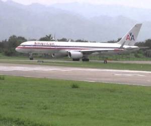 Alerta de bomba dentro de avión en aeropuerto Ramón Villeda Morales