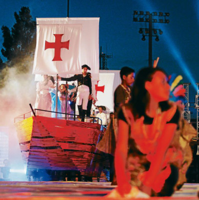 Colorido tributo a raíces hondureñas