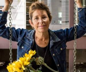 Amy Krouse Rosenthal, de 51 años, tituló su misiva del 3 de marzo “Quizá quieras casarte con mi marido”.