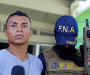 Cristhian Alberto Valladares Soto de 19 años, alias de 'Chicha' confesó haber asesinado a los dos barberos en La Lima.