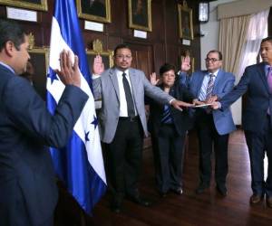 El 12 de abril de 2016, el presidente de la República, Juan Orlando Hernández, juramentó a los miembros de la Comisión Especial para el Proceso de Depuración y Transformación de la Policía Nacional de Honduras.