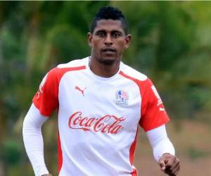 El atacante se muestra listo para enfrentar a la Maquina.