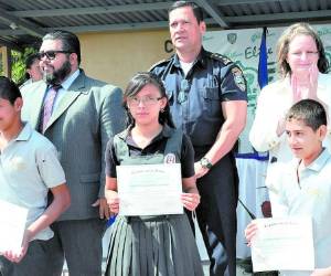 Un total de 2,500 niños recibieron el curso de resistencia.