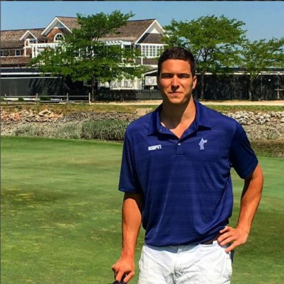 Hijo del primer Superman ya creció y sigue sus pasos