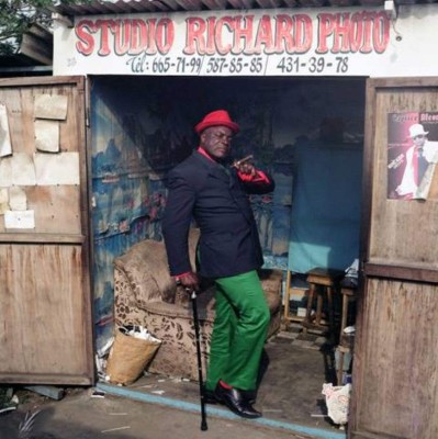 'Los Dandis' de El Congo: Viven en la pobreza con trajes lujosos de alta costura