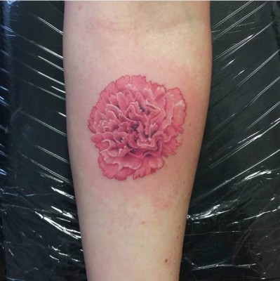 Conoce la flor que te corresponde tatuarte según tu signo zodiacal