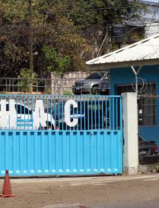 La Agencia Hondureña de Aeronáutica Civil es la encargada de regular la seguridad aérea civil de Honduras. Se basa en la normativa nacional e internacional.