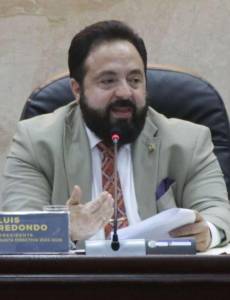 Luis Redondo defendió las subvenciones y sostuvo que la ley faculta al Congreso para autorizar ese tipo de erogaciones.