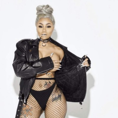 Famosa modelo el nuevo dolor de cabeza de las Kardashian