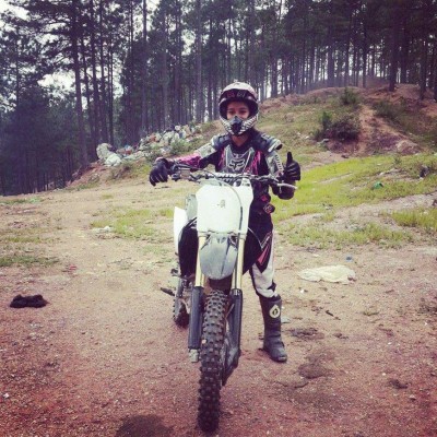 Michelle Bracamontes, la bella chica del clima en TV Azteca Honduras