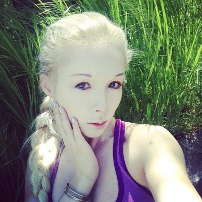 FOTOS: Así luce la barbie humana sin maquillaje