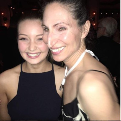 ¿Quién es la mujer que interpreta a la terrorífica monja de El Conjuro 2?