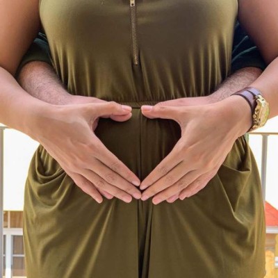 Bella y radiante, así luce Samantha Velásquez en su embarazo