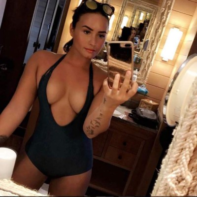 Las sexys vacaciones de Demi Lovato