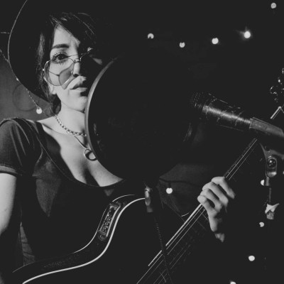 Cantante, fotógrafa y activista, así era Ebony Ortiz, la cantante asesinada en México