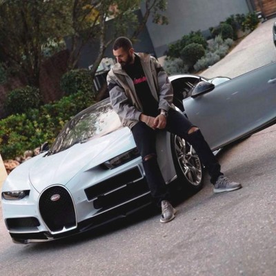 Estrella en la cancha y también fuera de ella: así es la vida de Karim Benzema