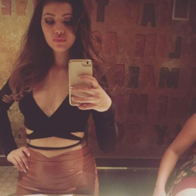 Ella es Cynthia, la guapa esposa del boxeador hondureño Teófimo López (FOTOS)