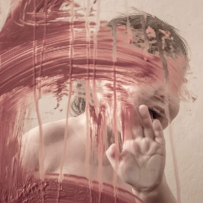 Dilcia Cortés o la metáfora de 'el Vidrio de Pandora”