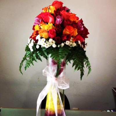 Consigue un hermoso arreglo floral con Claro Club–The Flower Spot