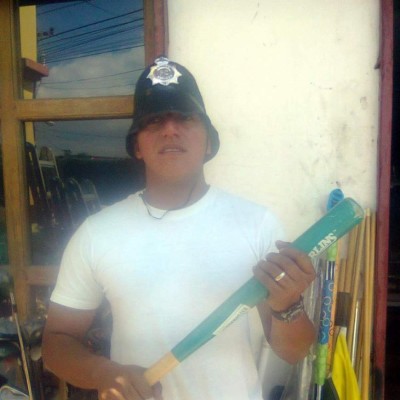 Honduras: Bombero muere cuando intentaba salvar a una persona