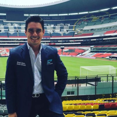 Los periodistas deportivos mexicanos vs los hondureños... ¿Quiénes son los más guapos?