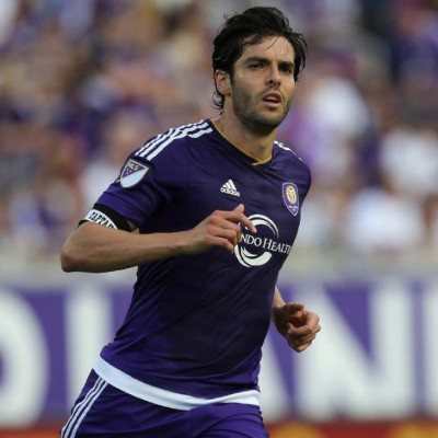 Kaká se iría a jugar a China