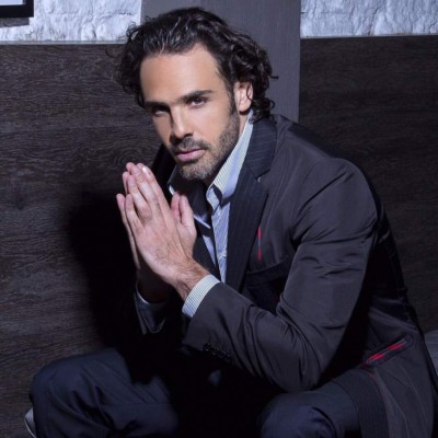 Belinda queda hipnotizada por el amor del ilusionista Criss angel