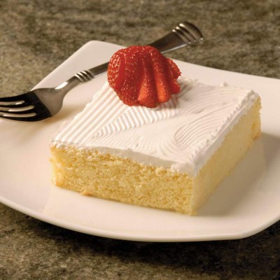 ¿Cómo preparar un pastel tres leches?