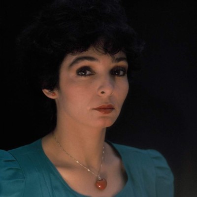 Ana Martín se convierte en 'reina de Twitter' tras publicaciones icónicas de su juventud