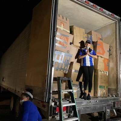 Deportistas, influencers y periodistas: Famosos hondureños recaudan ayudas para damnificados (FOTOS)
