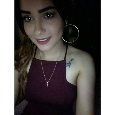 La bella joven que dedicó emotivo mensaje a su mamá en graduación