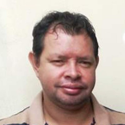 Johnny McDonald es el rey de los mascarones