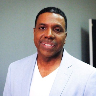 Los lujos y gustos excéntricos de reconocidos pastores evangélicos