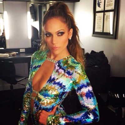 ¡Bienvenidos sean los 52! JLo celebra su cumpleaños en familia y más renovada que nunca
