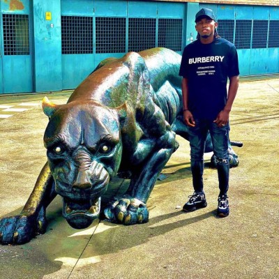 Carros, viajes y moda: así es la vida de Alberth Elis en Portugal