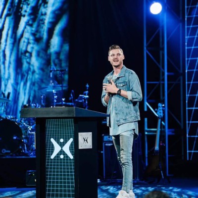 FOTOS: Así era Jarrid Wilson, pastor que se quitó la vida en California