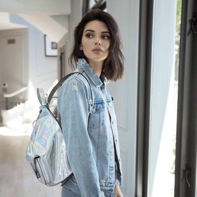 Kendall Jenner publica foto sexy e imita a su hermana Kylie