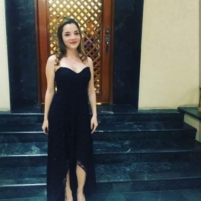 FOTOS: Hermosa y divertida era Andrea Arruti, la voz de Elsa de Frozen