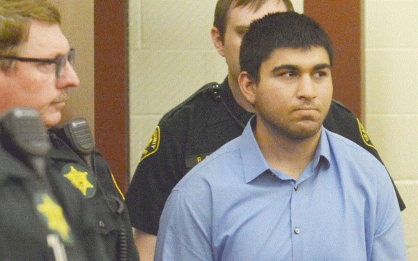 Cetin, de origen turco, estaba acusado de cinco homicidios en primer grado, cometidos durante la matanza del 23 de septiembre de 2016, en la que murieron una adolescente, tres mujeres adultas y un hombre.