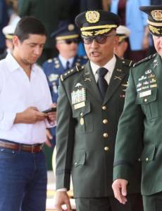 Diversos sectores piden al Congreso Nacional que antes de otorgar los ascensos investigue la conducta de cada uno de los coronales y generales de brigada propuestos a escalar a un grados superior.