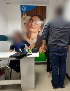 Periodistas se infiltraron para conocer cómo operaba Medisan. Los supuestos especialistas en San Pedro Sula le detectaron supuestas enfermedades al equipo en minutos.