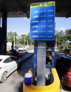 El gobierno de Xiomara Castro asumió el costo del aumento al peaje, pero debe alrededor de 14 millones de dólares.