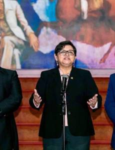 La presidenta Xiomara Castro nombró la comisión del IHSS en noviembre de 2024, pero en consejos de ministros decidió que concluyeran su mandato con ella.