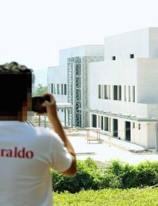 Las obras de los hospitales de Ocotepeque, Salamá y Santa Bárbara permanecen inconclusas tras múltiples rediseños y ajustes presupuestarios.