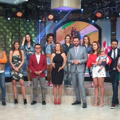 Sexi bailarina de 'Venga la Alegría' enciende Instagram con diminuto traje de baño