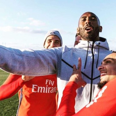 Kobe Bryant: Famosos futbolistas comparten sus recuerdos con la leyenda de los Lakers